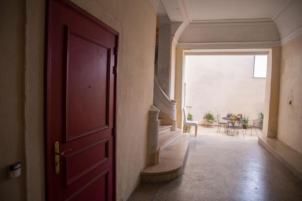 Ferienwohnung L'Authentique, Duplex, Centre Historique, Wifi Montpellier Exterior foto